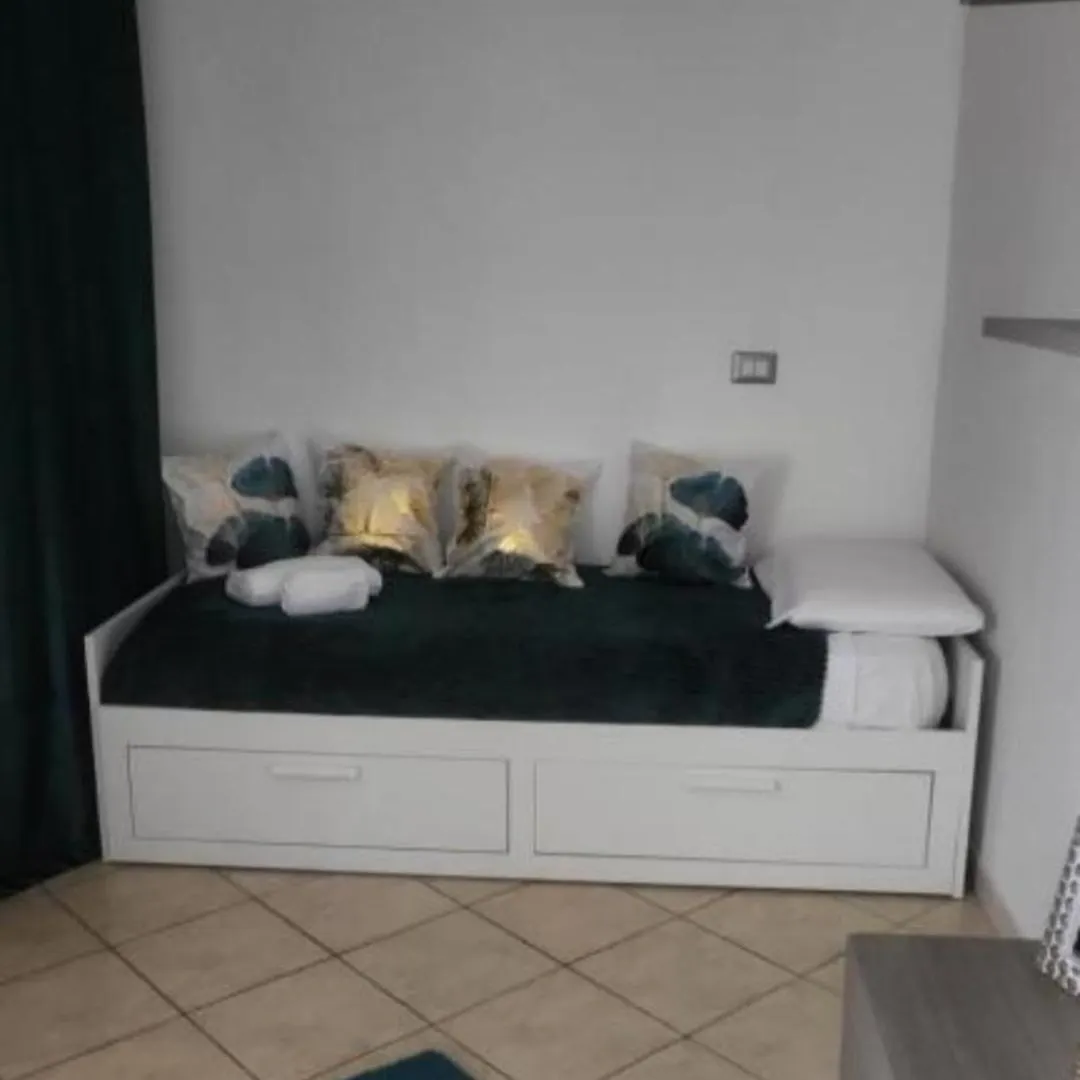 Garibaldi Pink House Apartment Catania Italy